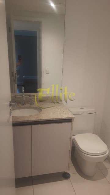 Apartamento para alugar com 2 quartos, 64m² - Foto 21