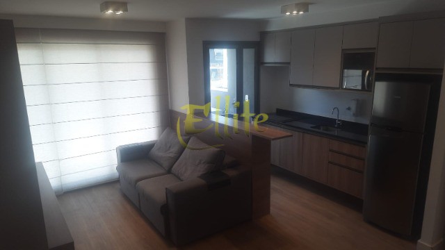 Apartamento para alugar com 2 quartos, 64m² - Foto 2