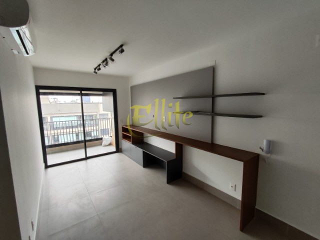 Apartamento para alugar com 1 quarto, 42m² - Foto 5