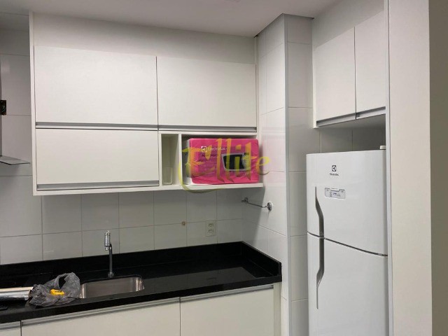 Apartamento para alugar com 1 quarto, 50m² - Foto 8