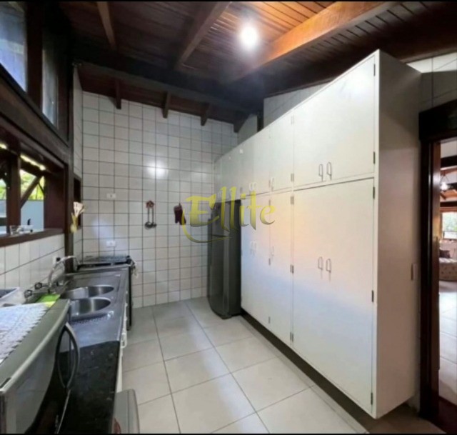 Casa à venda e aluguel com 4 quartos, 895m² - Foto 15