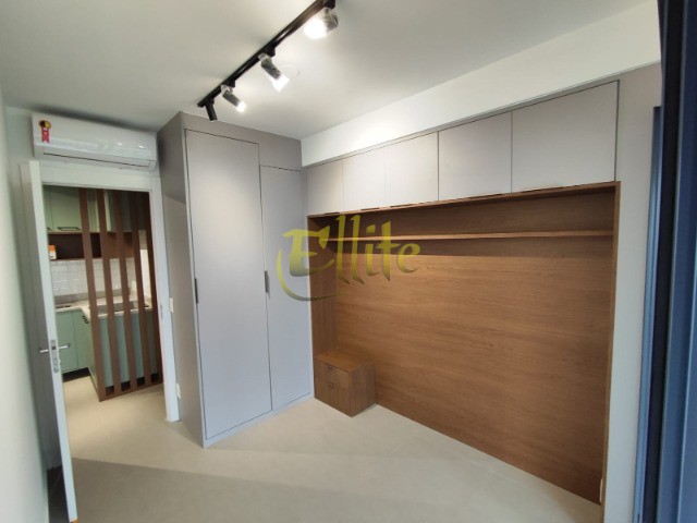 Apartamento para alugar com 1 quarto, 42m² - Foto 3