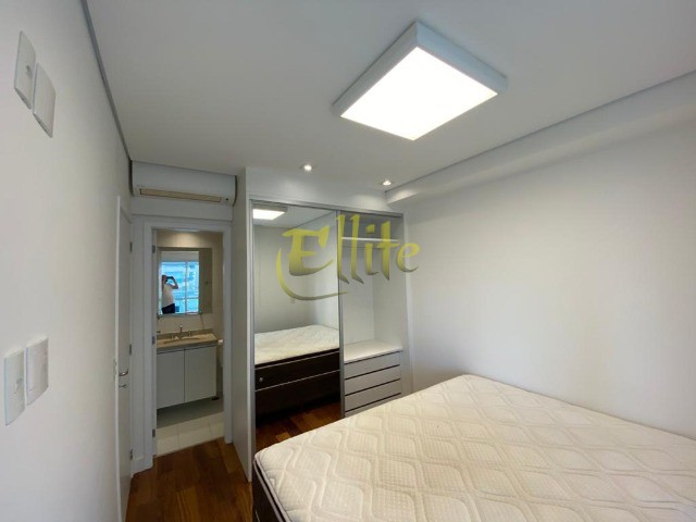 Apartamento para alugar com 1 quarto, 50m² - Foto 12