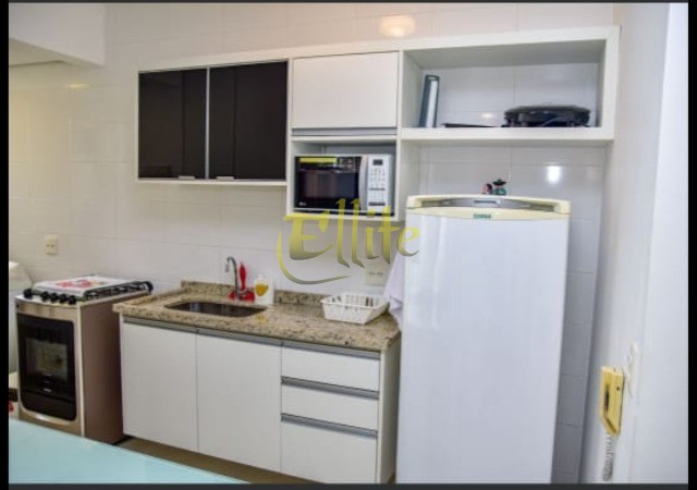 Apartamento à venda com 2 quartos, 80m² - Foto 38