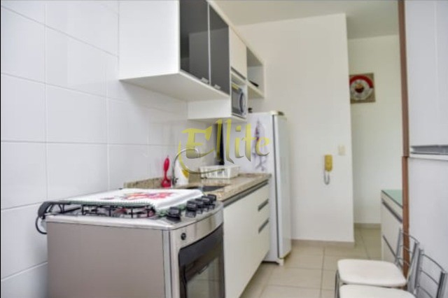 Apartamento à venda com 2 quartos, 80m² - Foto 37