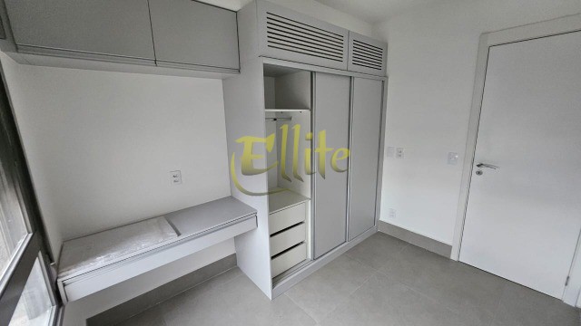 Apartamento para alugar com 2 quartos, 65m² - Foto 6