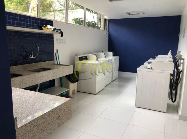 Apartamento para alugar com 1 quarto, 45m² - Foto 11