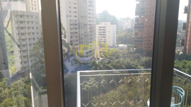 Apartamento à venda com 1 quarto, 60m² - Foto 3