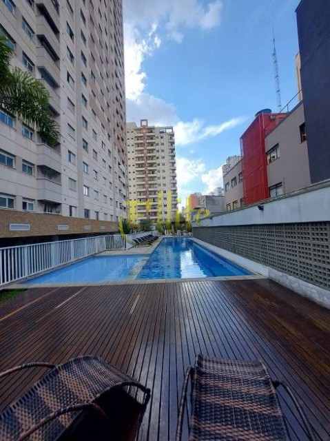 Apartamento à venda com 1 quarto, 30m² - Foto 19