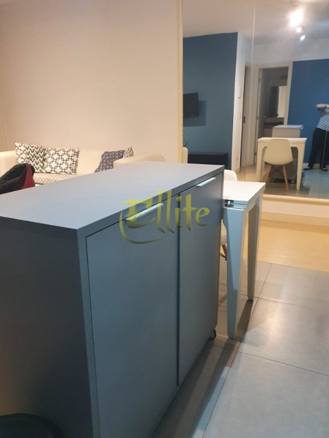 Apartamento para alugar com 1 quarto, 42m² - Foto 9