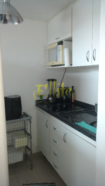 Apartamento para alugar com 1 quarto, 58m² - Foto 12