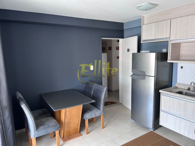 Apartamento para alugar com 1 quarto, 37m² - Foto 2