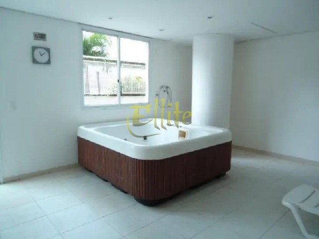 Apartamento para alugar com 1 quarto, 70m² - Foto 18