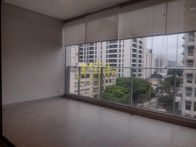 Apartamento para alugar com 1 quarto, 45m² - Foto 11