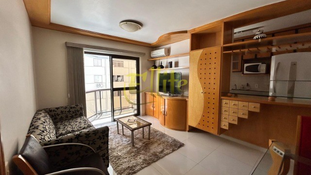 Apartamento para alugar com 2 quartos, 62m² - Foto 4