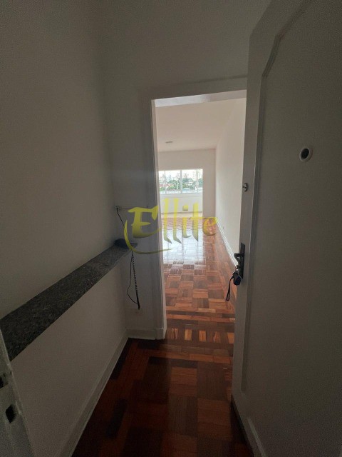 Apartamento para alugar com 2 quartos, 105m² - Foto 8