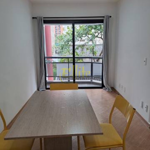 Apartamento para alugar com 1 quarto, 35m² - Foto 2