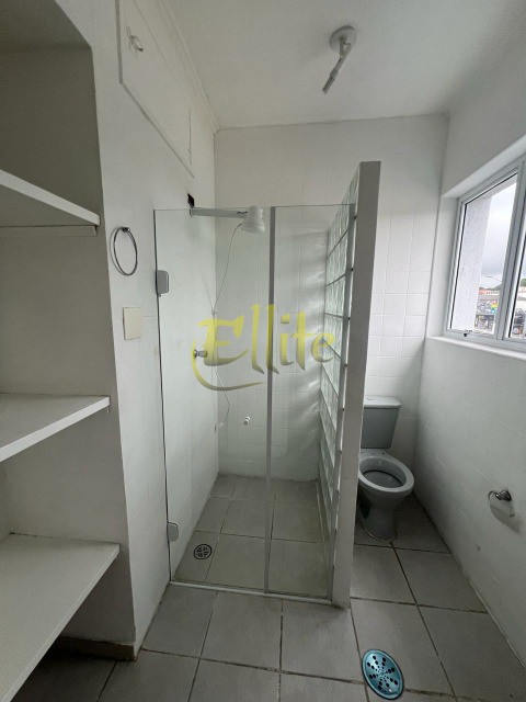 Apartamento para alugar com 2 quartos, 105m² - Foto 6