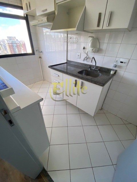 Apartamento para alugar com 1 quarto, 42m² - Foto 13