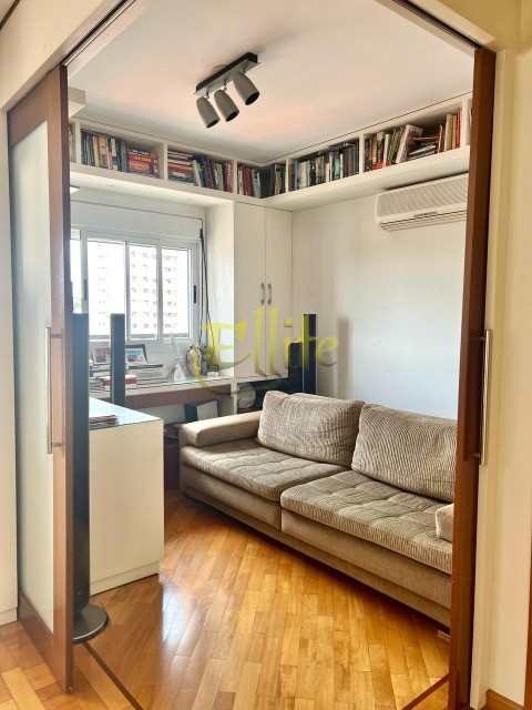 Apartamento à venda com 3 quartos, 104m² - Foto 13