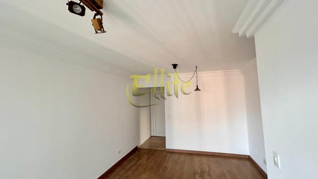 Apartamento à venda com 3 quartos, 64m² - Foto 12