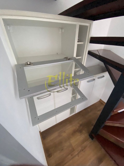 Apartamento para alugar com 1 quarto, 42m² - Foto 32