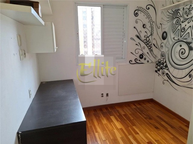 Apartamento para alugar com 2 quartos, 65m² - Foto 13