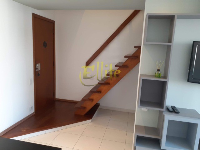 Apartamento para alugar com 1 quarto, 70m² - Foto 14