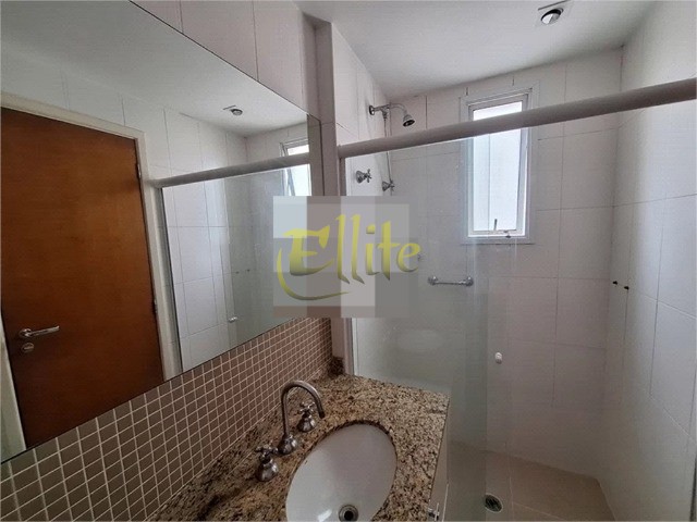 Apartamento para alugar com 2 quartos, 65m² - Foto 10