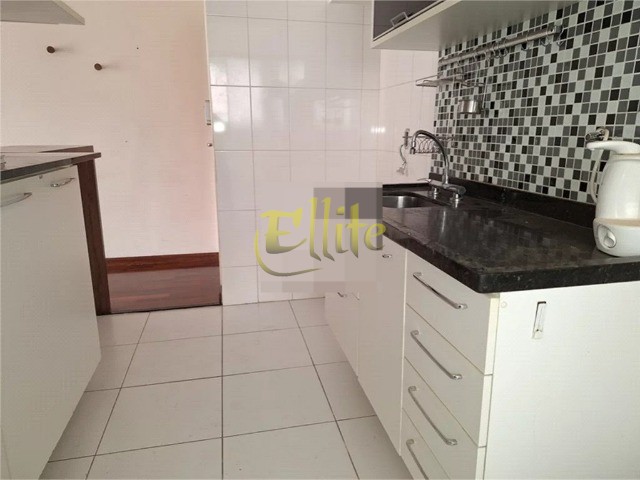 Apartamento para alugar com 2 quartos, 65m² - Foto 4