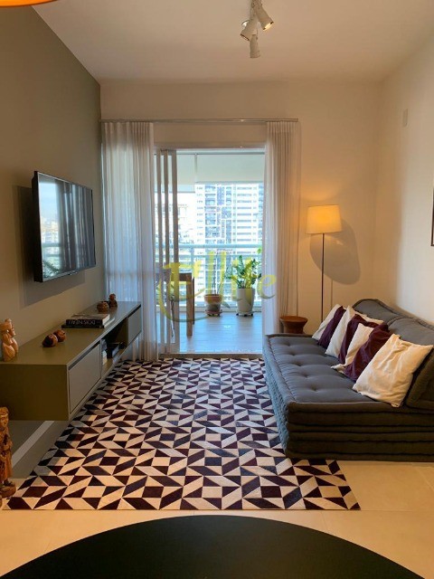 Apartamento para alugar com 2 quartos, 72m² - Foto 1