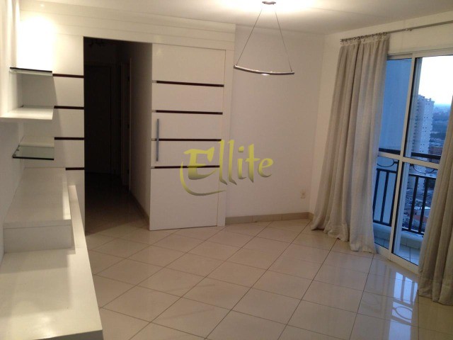 Apartamento à venda com 3 quartos, 90m² - Foto 2