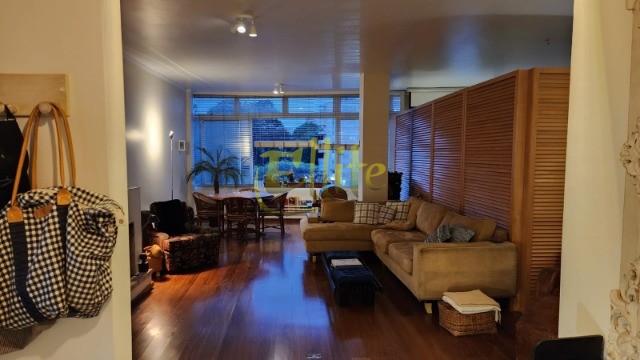 Apartamento à venda e aluguel com 3 quartos, 158m² - Foto 4