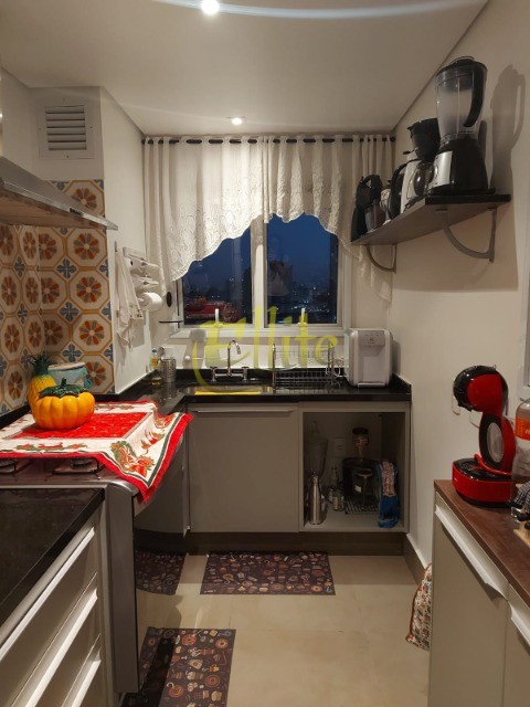 Apartamento à venda com 3 quartos, 109m² - Foto 10