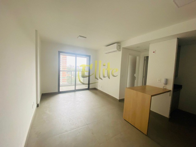 Apartamento para alugar com 1 quarto, 55m² - Foto 3