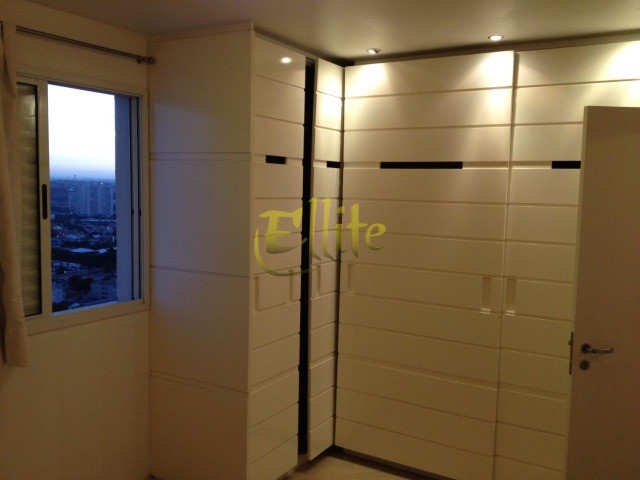 Apartamento à venda com 3 quartos, 90m² - Foto 11