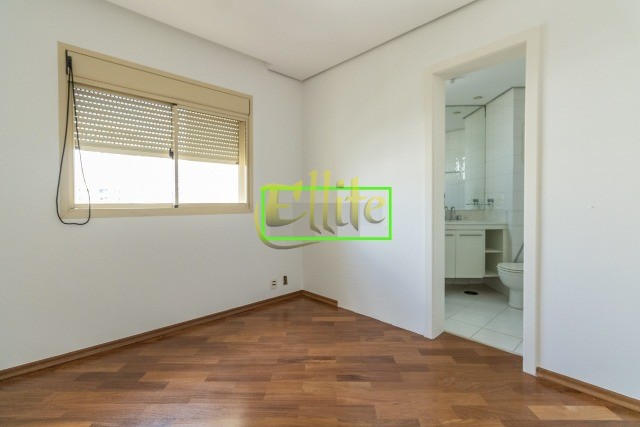 Apartamento à venda e aluguel com 3 quartos, 130m² - Foto 23