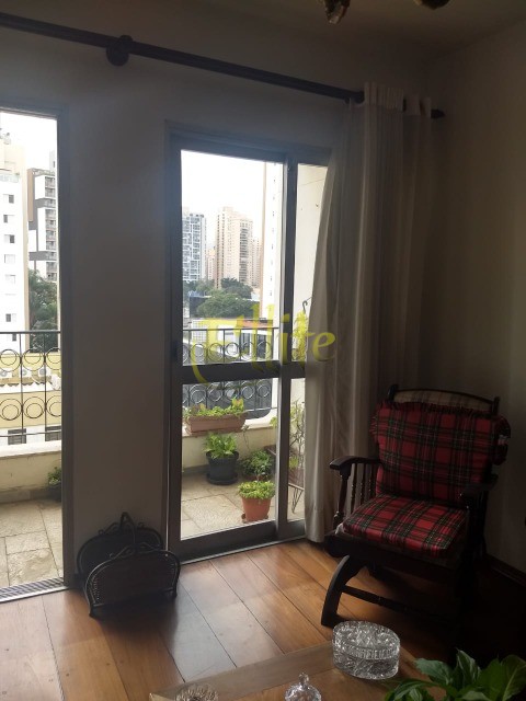 Apartamento para alugar com 3 quartos, 153m² - Foto 6