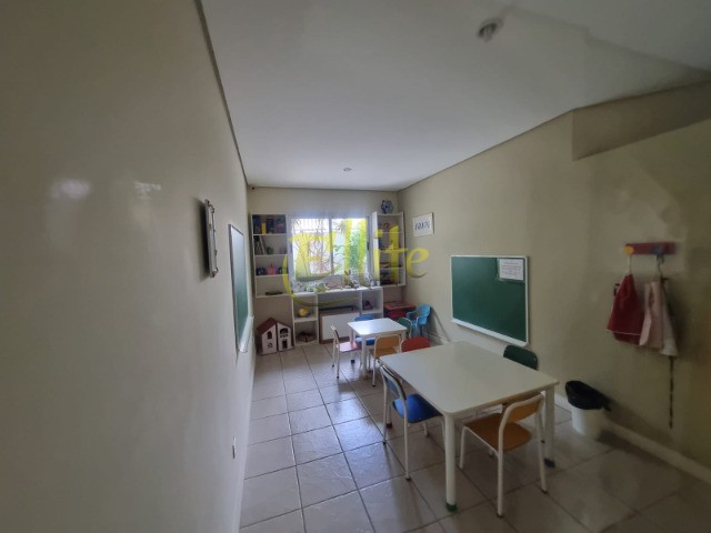 Apartamento à venda com 3 quartos, 81m² - Foto 31