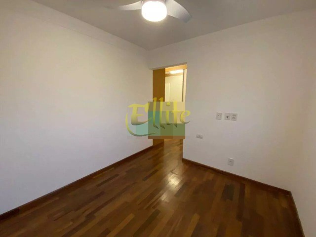 Apartamento à venda com 3 quartos, 130m² - Foto 14