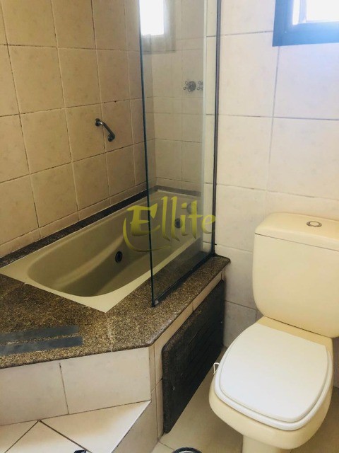 Apartamento para alugar com 1 quarto, 40m² - Foto 11