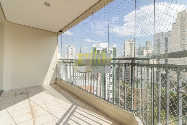 Apartamento à venda e aluguel com 3 quartos, 130m² - Foto 32