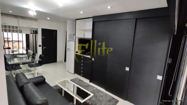 Apartamento para alugar com 1 quarto, 46m² - Foto 9