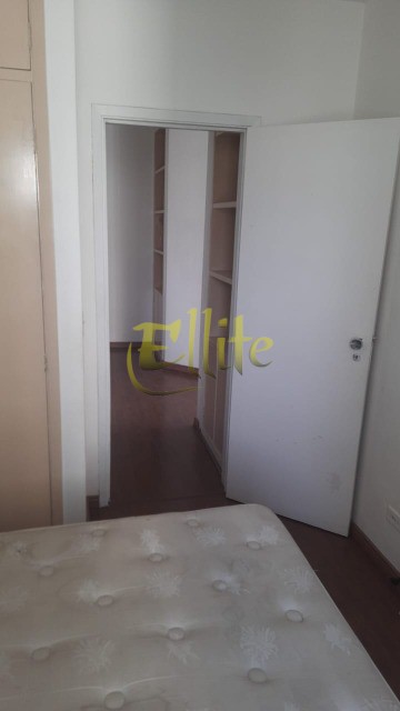 Apartamento para alugar com 1 quarto, 42m² - Foto 9