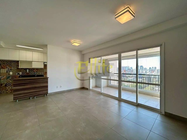 Apartamento para alugar com 2 quartos, 81m² - Foto 11