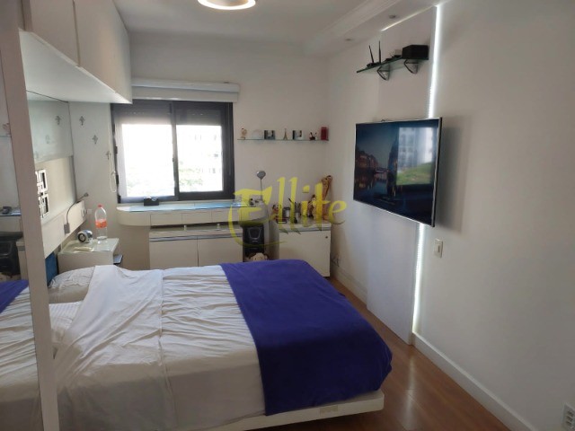 Apartamento à venda com 2 quartos, 75m² - Foto 11