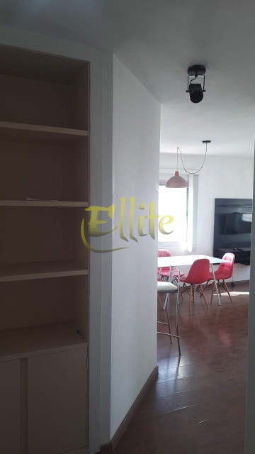 Apartamento para alugar com 1 quarto, 42m² - Foto 13