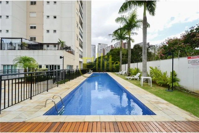 Apartamento para alugar com 2 quartos, 81m² - Foto 26