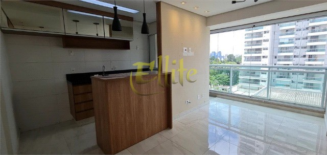 Apartamento à venda e aluguel com 2 quartos, 50m² - Foto 4