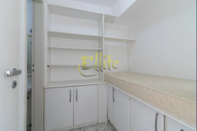 Apartamento para alugar com 4 quartos, 147m² - Foto 35